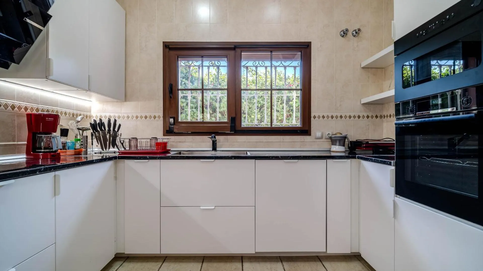 Villa Picasso Marbella 0*,